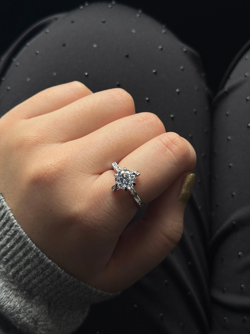 [ Pre–Order ] Angel’s Kiss